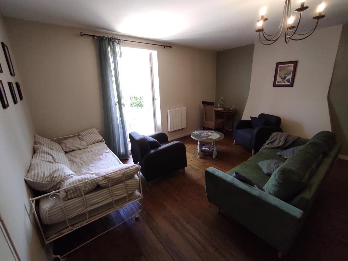 Gite Le Vieux Perrin Villa Andelaroche Екстериор снимка