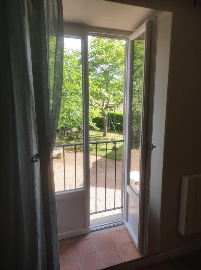 Gite Le Vieux Perrin Villa Andelaroche Екстериор снимка